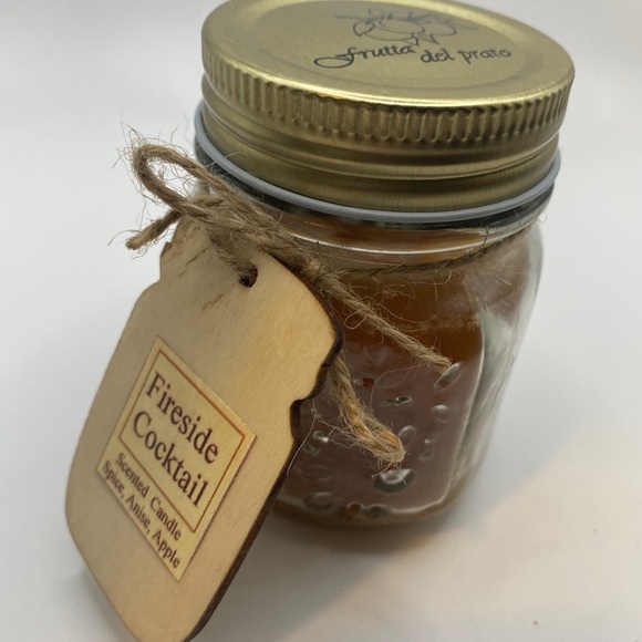 Gift Set- ‘Apres Ski’- Howlite anxiety beads and scented candle - Picture 6 of 7